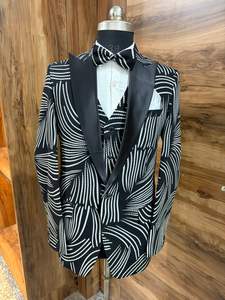 Costume de smoking noir imprimé pour homme, 3 pièces – Costume moderne de créateur pour mariage, soirée ou bal de promo avec revers en satin - Product Image 4