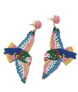 Pendientes colgantes de corazón de Mardi Gras con bordado de cuentas hechos a mano y elegantes diseñados para los amantes de la moda por Hiba Enterprises - Product Image 3