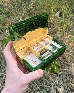Emerald Forest <b>Resin</b> Jewelry Box Ring And Necklace Organizer <b>Resin</b> Jewelry Box Nature Theme Green Leaf Pattern <b>Resin</b> <b>Crafts</b> - Product Image 1