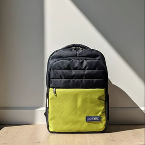 Sac à dos pour ordinateur portable en polyester grande capacité avec logo personnalisé, 18 pouces, fermeture éclair résistante à l'eau, sac à dos multifonctionnel pour un usage quotidien - Product Image 1