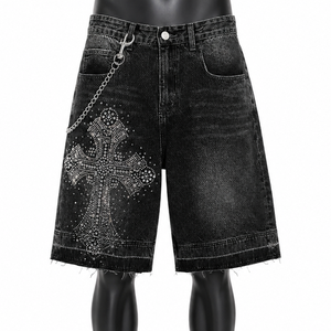 Shorts en jean baggy noirs personnalisés pour hommes avec strass en forme de croix, style streetwear, OEM ODM, vente en gros, fabricant de shorts en jean tendance - Product Image 1