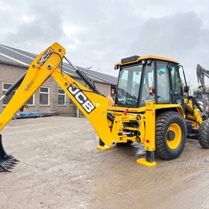 Chargeuse-pelleteuse JCB 3CX d'occasion pour travaux de terrassement, d'excavation, de chargement, de creusement de fossés, de préparation de chantier et de construction routière - Product Image 1