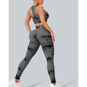 3 pcs Seamless Yoga Set, Sports Fitness Tie-dye High-waist Butt-lifting Leggings and <b>Shorts</b> - Product Image 2