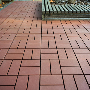 Dalles de terrasse extérieures antidérapantes en plastique européennes avec design graphique pour revêtement de sol de jardin - Product Image 1