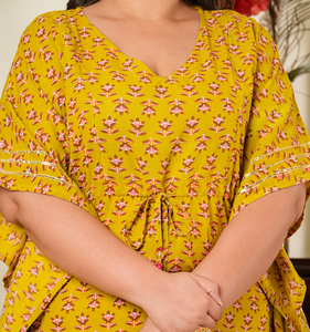 Kaftan Kimono de Grossesse Ample et Respirant en Rayonne Imprimé Floral pour Femme Grande Taille, Col en V, Manches Kimono, Vert, Haut de Pyjama de Grossesse - Product Image 1