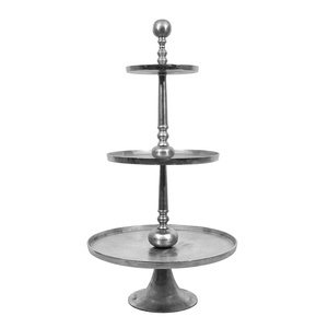 Support à gâteau rond de luxe avec finition plaquée or pour la décoration de mariage - Product Image 4