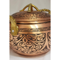 Casserole en cuivre pur, faite à la main, avec un design indien sculpté à la main, effet gravé, nouvelle collection, poignée en laiton, pour usage domestique, restaurants, décoration