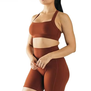 Conjunto Deportivo para Mujer, 2 Piezas, Top y Pantalones Cortos, Ropa Deportiva sin Costuras, Conjunto de Yoga 2026, Servicio de Logotipo Personalizado OEM - Product Image 1