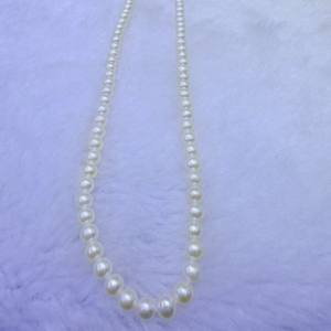 Collier de perles d'eau douce naturelles Zhuji 4-5 mm rondes, presque parfaites, longue chaîne de pull, élégant collier de perles d'eau douce - Product Image 4