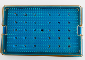 Bandeja de esterilización de acero inoxidable alemán con tapete de silicona para instrumentos quirúrgicos - Product Image 3