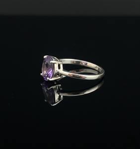Ametista Natural de Corte Ovalado, Plata de Ley 925 con Engaste de Garras, Bañada en Rodio, Certificada por Terceros, Vintage, Fina, Islámica, para Boda - Product Image 4