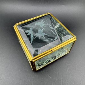 Hexagon Shape Glass Jewelry <b>Box</b> with Gold Brass Frame New Design Ring <b>Earring</b> Necklace Jewelry Storage <b>Box</b> Vanity <b>Box</b> - Product Image 3