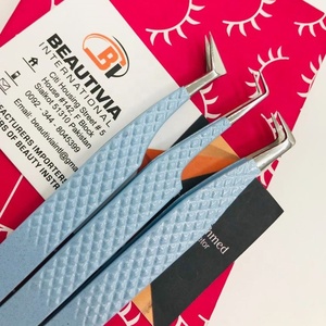 Pinzas ligeras de extensión de pestañas de acero inoxidable, probadas a mano, Color azul bebé, herramienta de pestañas de Punta puntiaguda sostenible - Product Image 2