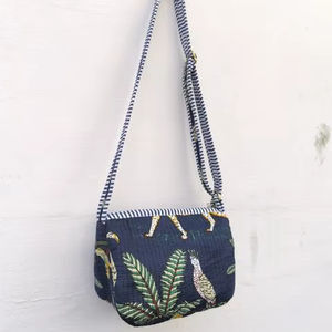 Bolsos de Hombro Tipo Bandolera de Gran Capacidad para Mujer, Estilo Bohemio, Personalizados, con Estampado Floral y Cierre - Product Image 1