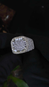 Bague de luxe pour homme en argent, sertie de moissanite et de diamants taille coussin et taille baguette, style halo et entièrement pavée, bijou de déclaration - Product Image 4