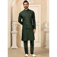 Ensemble chemise et kurta traditionnel en soie Jalpari vert foncé pour homme avec broderies