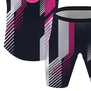 Uniforme de Fútbol 7v7 Sublimado Personalizado al por Mayor, Transpirable, de Secado Rápido, Manga Corta, Conjunto de Camiseta y Pantalones Cortos para Hombre - Product Image 3