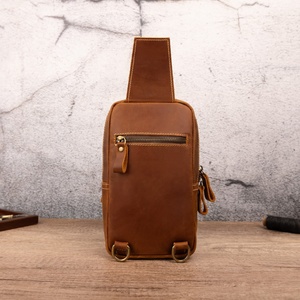 Nouveau sac de poitrine élégant à motif, en cuir véritable de haute qualité, avec fermeture éclair antivol, design imperméable et durable pour les voyages en plein air - Product Image 3