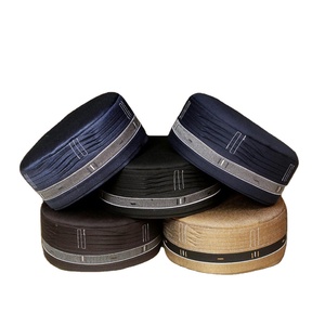 Chapeaux et casquettes ethniques faits à la main, légers, modestes, élégants, confortables, en tissu doux, écologiques, à motif uni, en velours et acrylique - Product Image 2