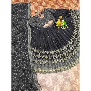 Vêtements de soirée pour femmes Lehenga Choli avec broderie séquentielle - Product Image 5