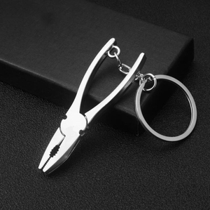 LLavero de herramientas al por mayor con logotipo grabado con láser Llaves Destornilladores Sierras <span class=keywords><strong>Palas</strong></span> Martillos Hachas Llavero de metal - Product Image 5