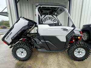 รถออฟโรด Defender X Mr 4WD 4 จังหวะ รุ่นใหม่ล่าสุด ได้รับการรับรองมาตรฐาน EPA และ EEC แบบประตูครึ่งบาน สี HD10 Hyper Silver และ Legion Red - Product Image 5