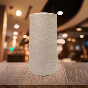 Fil à tricoter compact en coton peigné 100% NE 21s/1 - Product Image 2