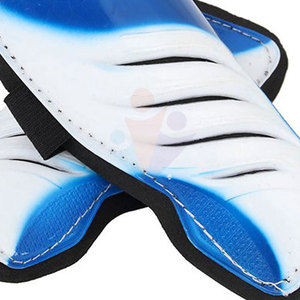 Protector de Espinillas de PU de la Mejor Calidad, Almohadilla de Entrenamiento para Protección de Rodillas, Ajustable, Transpirable, Cierre de Gancho y Bucle, Unisex, para Todas las Estaciones, Personalizable - Product Image 6