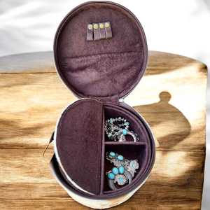 Vintage Cowhide Jewelry Case with Zipper Closure Durable Storage <b>Box</b> for Travel and Home Use - Product Image 6