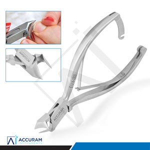 Coupe-ongles et pince à cuticules Accuram en acier inoxydable robuste en forme de lune pour ongles épais, manucure et pédicure - Product Image 3