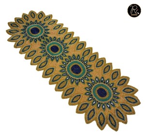 Camino de mesa jacquard dorado y plateado de alta calidad con diseño de cuentas pesadas que le da un aspecto hereditario. Compre directamente del proveedor. - Product Image 3