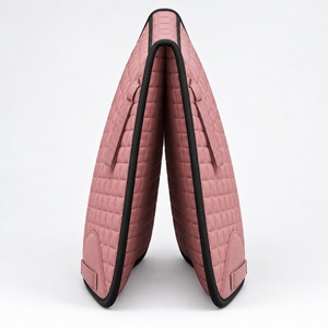 Lightweight <b>horse</b> saddle pads featuring breathable construction moisture management and soft padding for training and recreation - Product Image 2