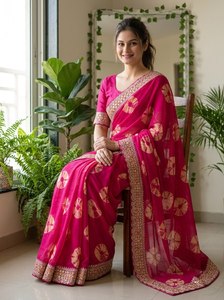 Sari en soie rose élégant avec bordure brodée dorée, tenue de mariage traditionnelle pour femme, longueur au sol, coupe classique - Product Image 2