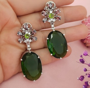 Pendientes Colgantes de Latón Plateado con Moissanita, de Alta Calidad, Elegantes y Modernos para Bodas y Fiestas, para Mujer - Product Image 3