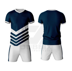 เสื้อฟุตบอลชายแบบสั่งทำพิเศษรุ่นใหม่ปี 2026 พร้อมลายตัวอักษรโลโก้ด้านหน้า ผลิตจากโพลีเอสเตอร์ 100% แห้งเร็ว ป้องกันแบคทีเรีย แขนสั้น - Product Image 6