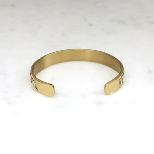 Bracelet manchette en laiton « Il est bien avec mon âme » – Jonc doré personnalisé gravé à la main – Bijou religieux inspirant, cadeau pour femme - Product Image 1