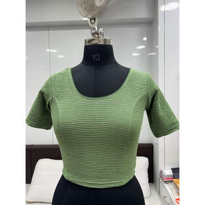BLUSA LISTA PARA LLEVAR ENVOLVENTE - Product Image 5