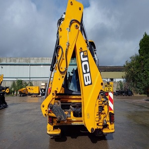 Retroexcavadora Usada 90% Nueva JCB 4CX con Motor, Caja de Cambios y Capacidad de Carga Nominal de 9 Toneladas - Product Image 4