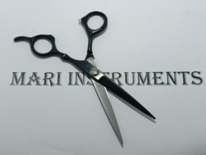 กรรไกรตัดผมคุณภาพสูง MARI INSTURMEMTS สำหรับช่างมืออาชีพ ใบมีดคมทนทาน กรรไกรสำหรับช่างทำผม - Product Image 5