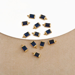 Colgante de Cuarzo Iolita Natural con Facetas Rectangulares Bañado en Oro, Conector de Gema Azul para Fabricación de Joyas - Product Image 2