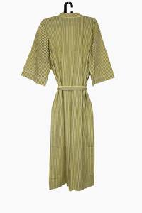 Bata Kimono de Algodón Suave y Transpirable con Estampado de Dibujos Animados Naaz Textile para Mujer, Camisón de Verano Hecho a Mano ODM con Cuello en V y Cintura Elástica - Product Image 3