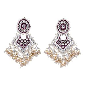 Parure de bijoux ethniques tendance en alliage plaqué or avec collier et boucles d'oreilles ornés de pierres de zircon, design géométrique pour femme, idéale pour les soirées - Product Image 3