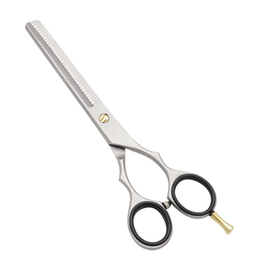 Tijeras de Peluquería de Acero Inoxidable de Alta Calidad con Mango de Goma, Juego de Peluquería para Uso en Salones de Belleza - Product Image 3