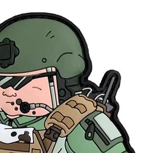 แผ่นปะติดเสื้อผ้าและหมวกแบบเย็บติด ทำจากซิลิโคน PVC นุ่ม สำหรับขายส่งจำนวนมาก ผ้าทวิลล์ แผ่นปะ PVC ราคาสมเหตุสมผล - Product Image 4