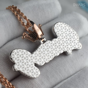 Colgante de Corona con Letra 'Queen' Personalizado en Plata de Ley con Moissanita VVS Helada, Bicolor, Joyería de Lujo Estilo Hip Hop - Product Image 3