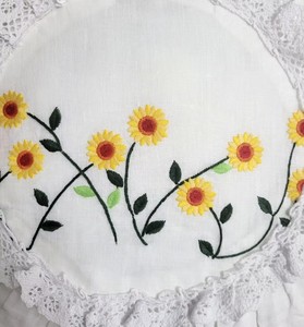 Fundas de Cojín Redondas Vintage con Apliques Bordados de Girasoles, 100% Algodón Lavable, con Lazos, para Hogar y Hotel, Venta al Por Mayor Personalizada - Product Image 2