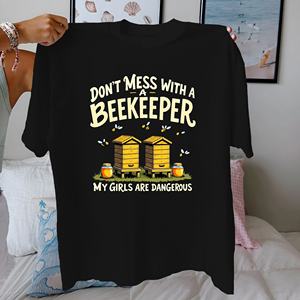 DON T MESS WITH A BEEKEEEPER Camiseta cómoda de algodón puro para mujer - Product Image 1