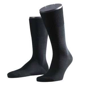 Wholesale <b>Black</b> Color Fashion Casual Athletic <b>Socks</b> Top Selling Premium Quality Casual <b>Socks</b> For Online Sale - Product Image 1