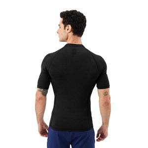 Camiseta de Compresión de Manga Corta Raglán Personalizada para Hombre, Secado Rápido, para Gimnasio y Fitness, con Compresión Térmica, MOQ Bajo, 100% Algodón - Product Image 3