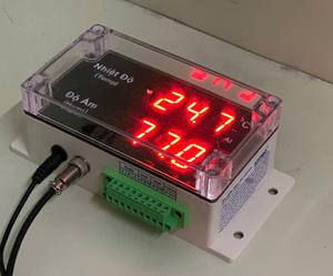 Pantalla LED Industrial de Temperatura y Humedad para Centro de Datos – Modbus RTU – OEM Disponible |   AT-THMS3.1 - Product Image 2